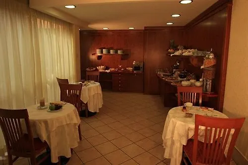 Citta 2000 Hotel 3*